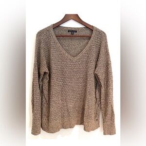American Eagle Womens Long Sleeve Crochet V-neck Sweater Size Small Brown